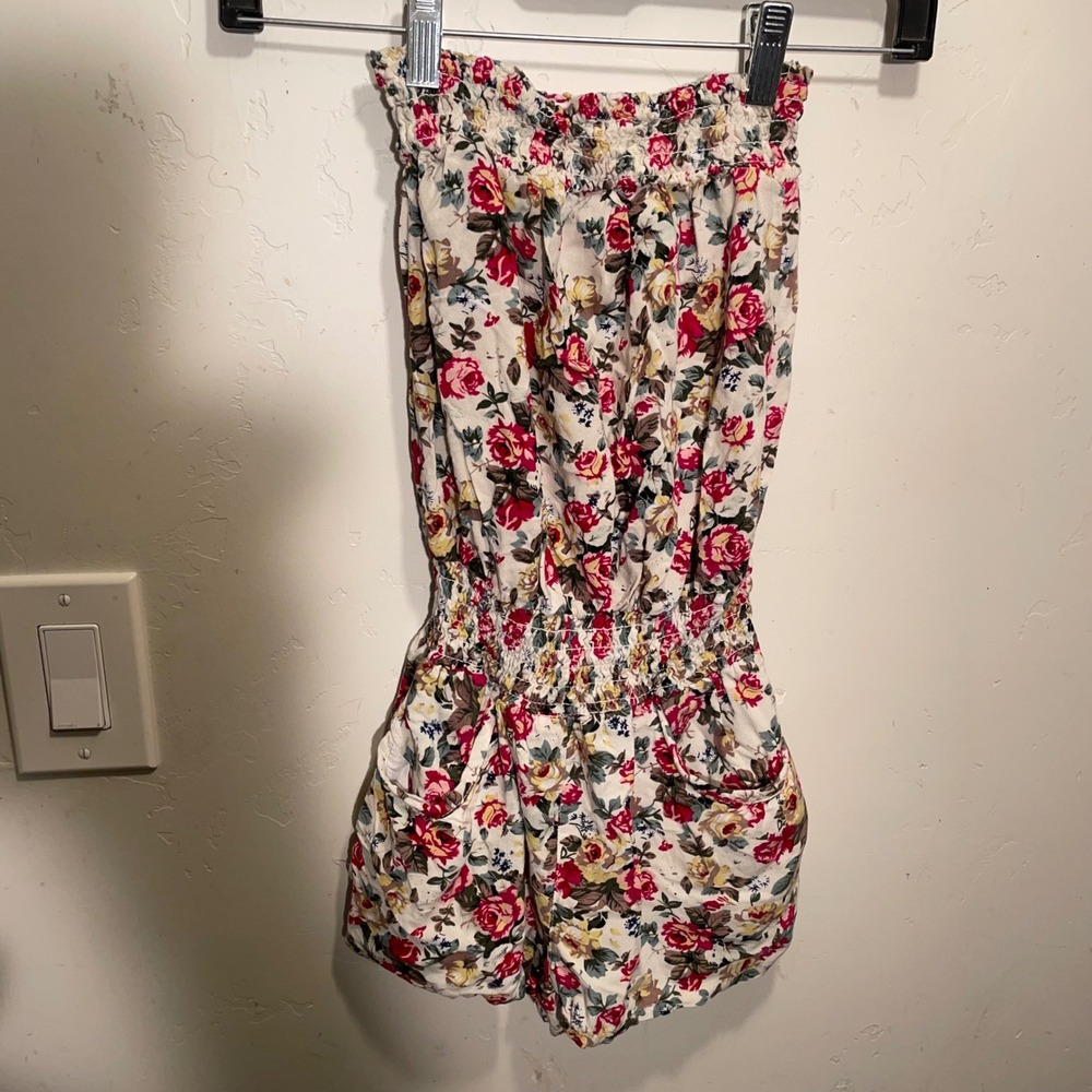 TOXIK Women Floral Strapless Smocked Waist Romper Small Boho Chic, CottageCore